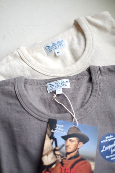 {The Rite Stuff} Heavyweight 9 oz. Loopwheel Tee (Grey)