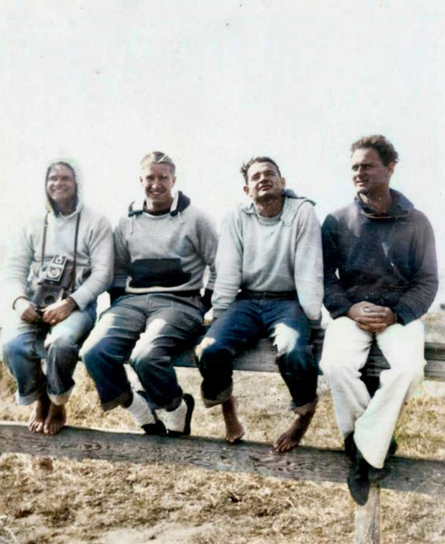 {The Rite Stuff} Titan 11 oz. Loopwheel Double-V Afterhood Sweatshirt (Garment-dyed Blue)