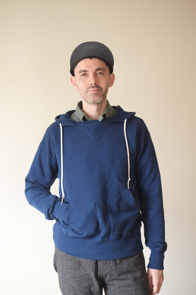{The Rite Stuff} Titan 11 oz. Loopwheel Double-V Afterhood Sweatshirt (Garment-dyed Blue)