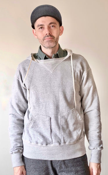 {The Rite Stuff} Titan 11 oz. Loopwheel Double-V Afterhood Sweatshirt (Heather Grey)