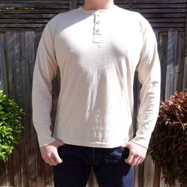{The Rite Stuff} Harvester Long-Sleeve Henley (Ecru)