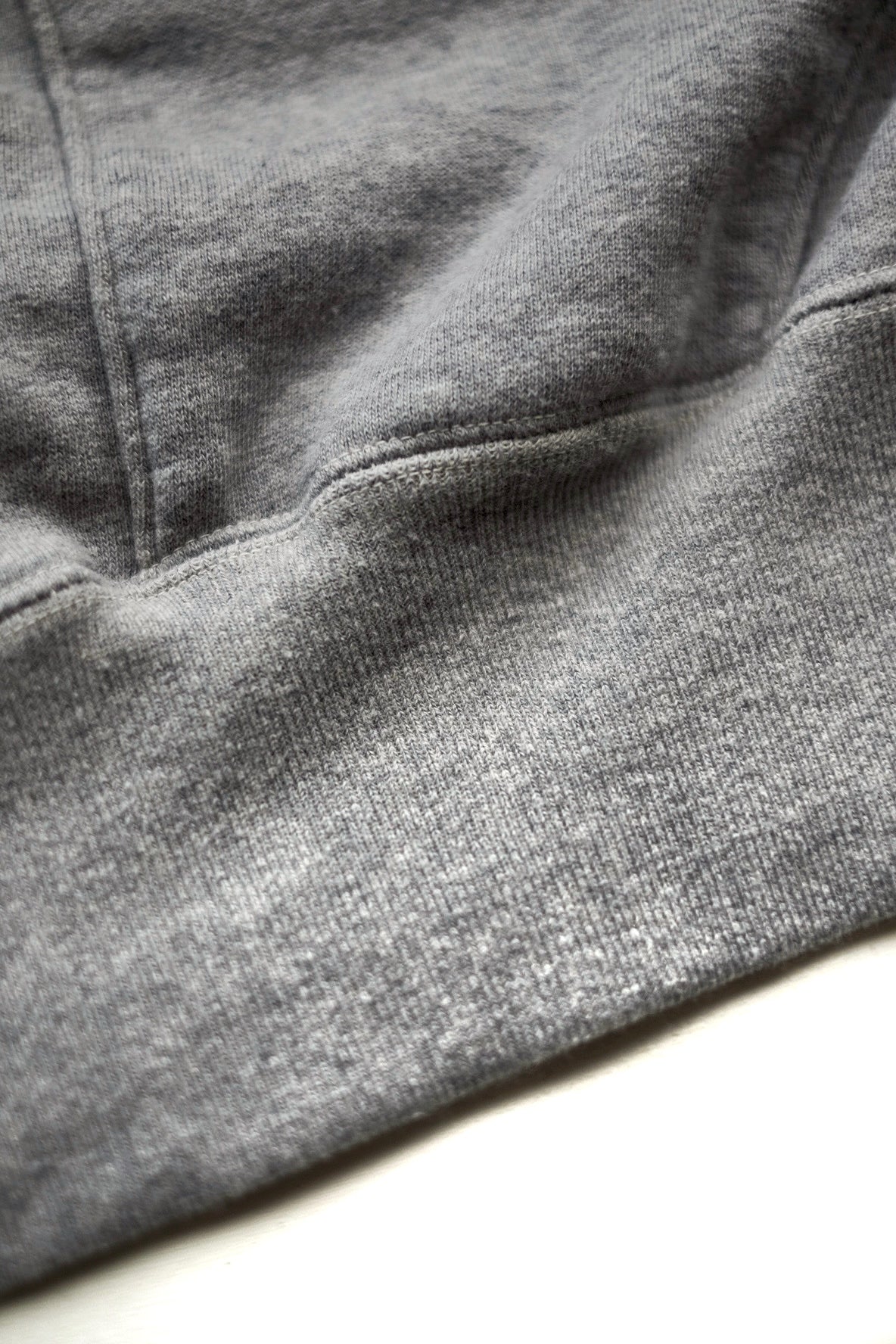 The Rite Stuff} Titan 11 oz. Loopwheel Double-V Afterhood Sweatshirt