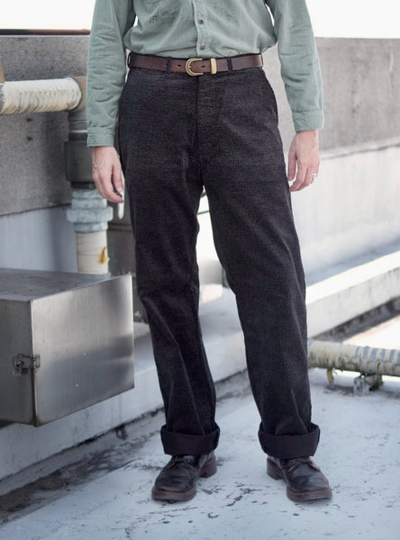 {Pre-order for Dec. '26} Arkham 'Tweeduroy' 7.5-wale Discharge-printed Corduroy Trousers (Black)