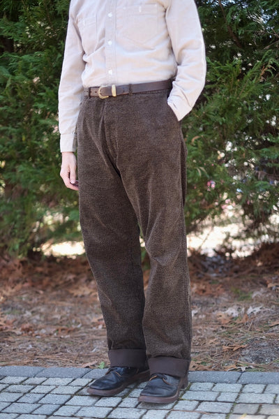 {Pre-order for Dec. '26} Arkham 'Tweeduroy' 7.5-wale Discharge-printed Corduroy Trousers (Brown)
