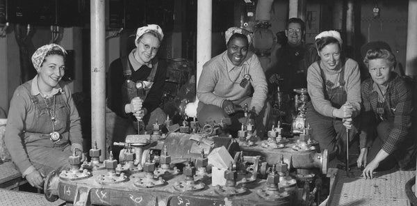 {Now Shipping} Twin Ring 1930s-style Selvedge Bandana (Navy)