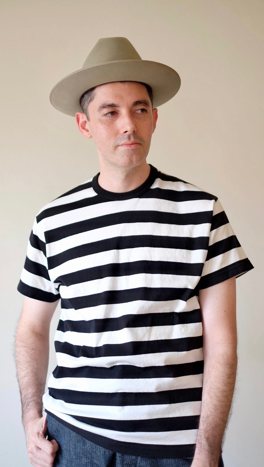 The Rite Stuff} Border Stripe Tee (Black x White)